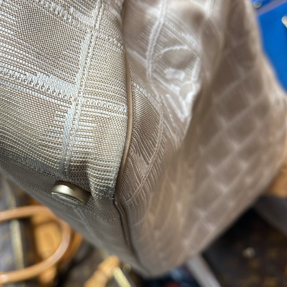 Chanel Travel Line Tote Bag - Picture 14 of 16